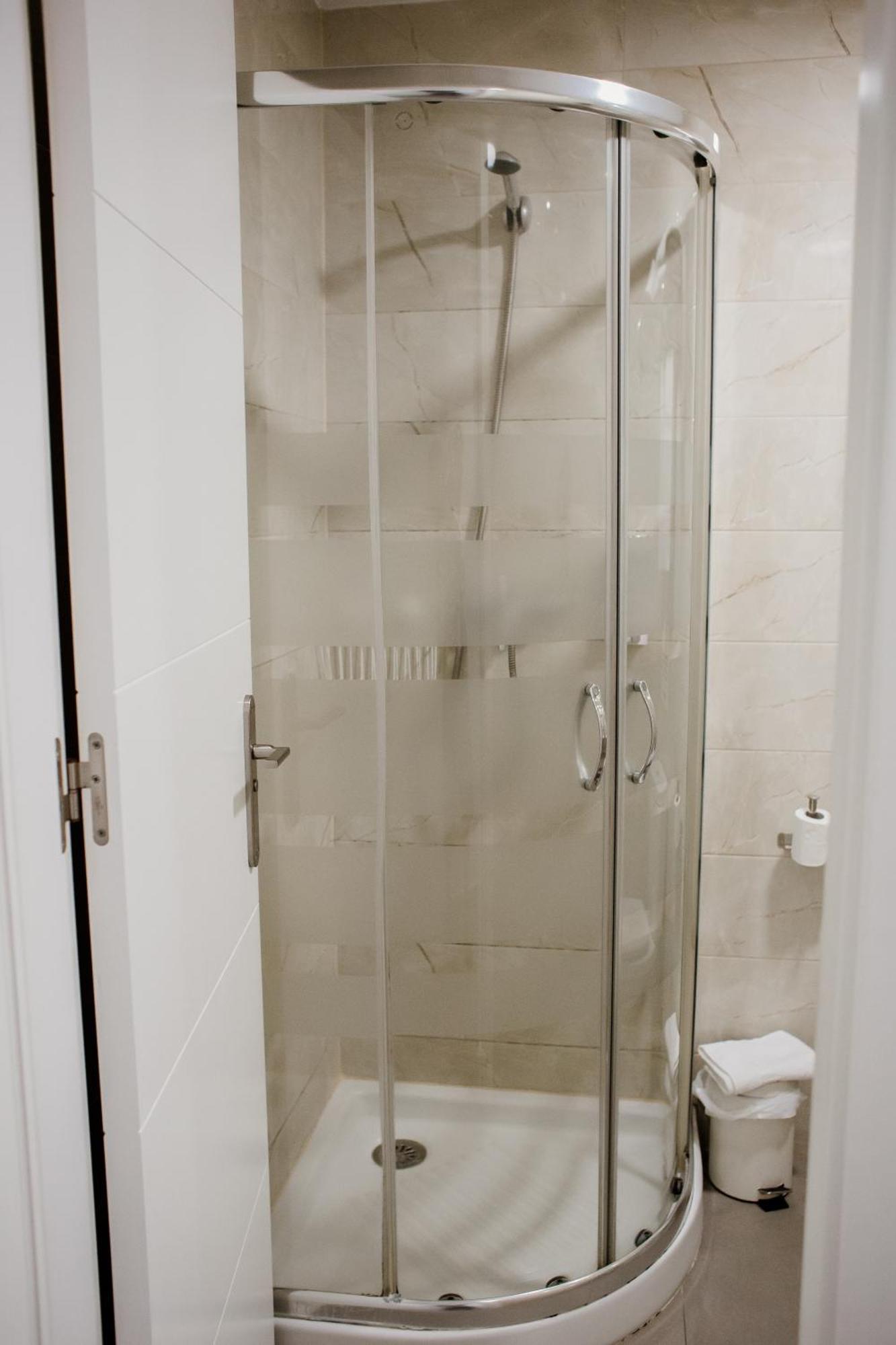 Apartamentos Turisticos Mastil 16 Малага Экстерьер фото