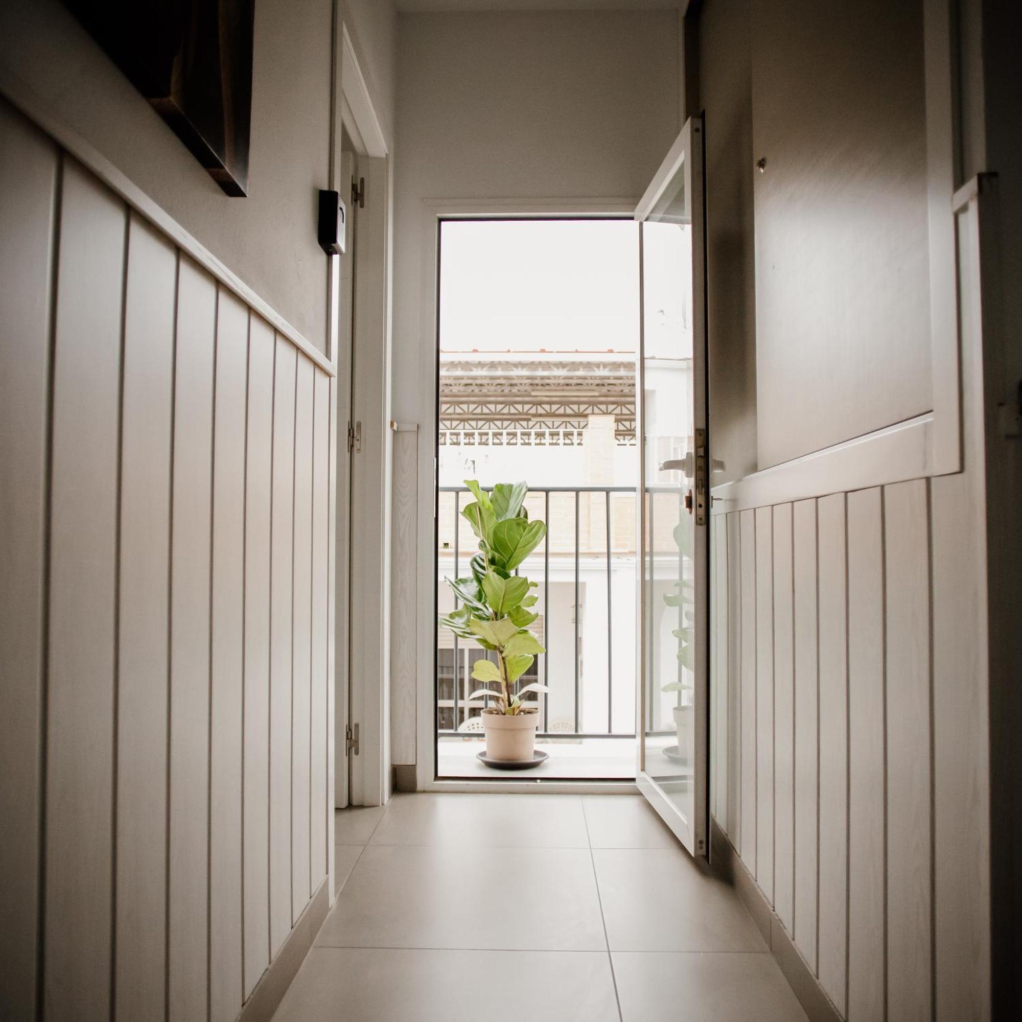 Apartamentos Turisticos Mastil 16 Малага Экстерьер фото